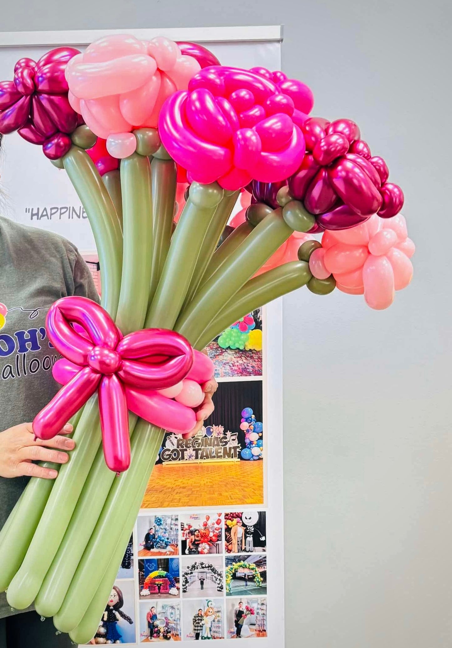 Rose balloon bouquet