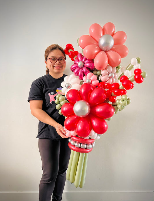 Flower balloon bouquet